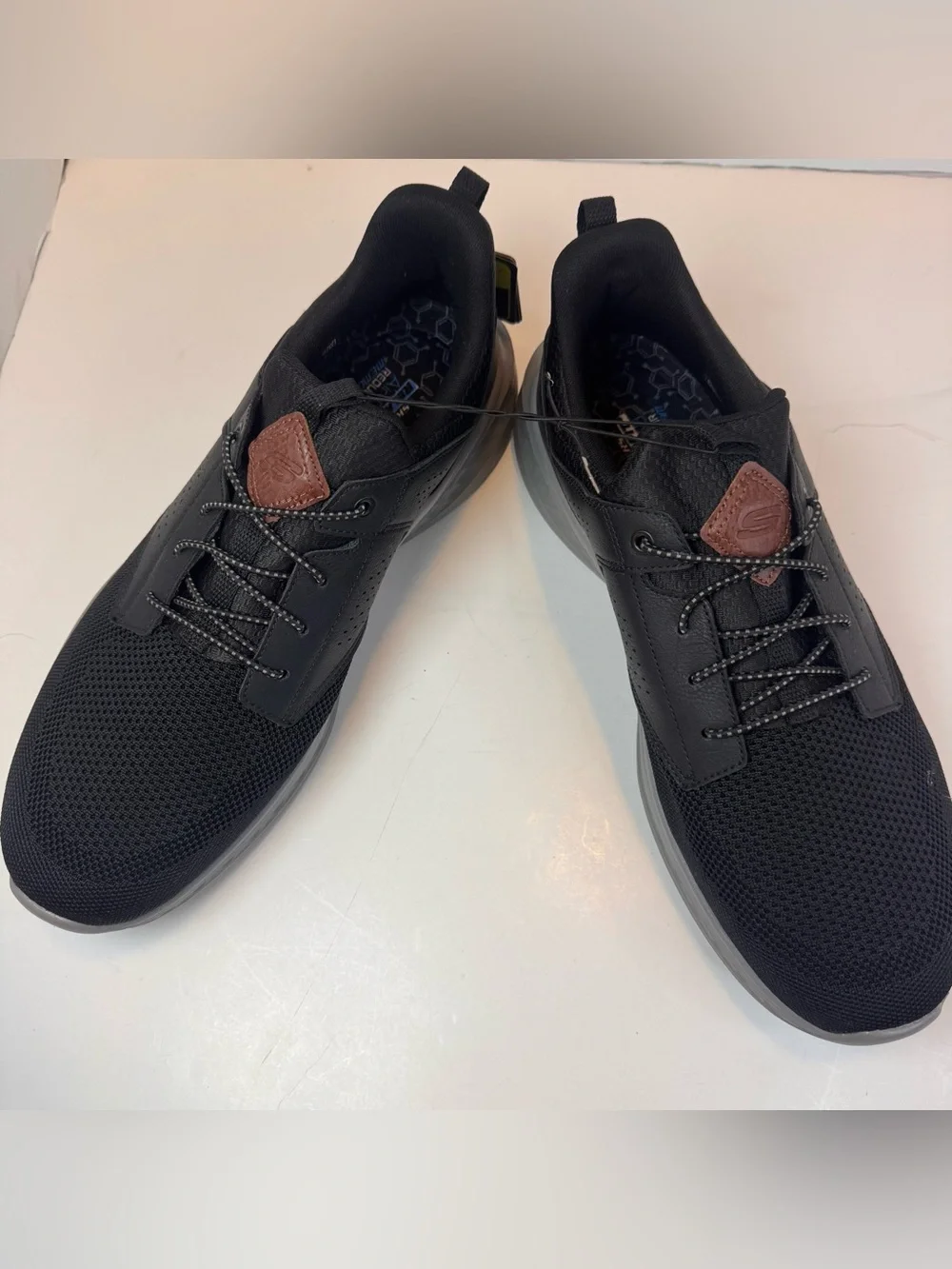 Men's Skechers, Relaxed Fit: Slade - Breyer Sneaker 210892-BKGY Black Gray Knit